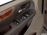  Driver's side inside window controls photo